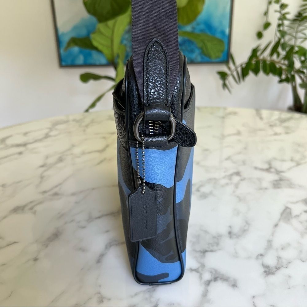 COACH CHARLES CAMERA BAG WITH CAMO PRINT F29052 Dusk Blue Black Multi Crossbody - Picture 5 of 16